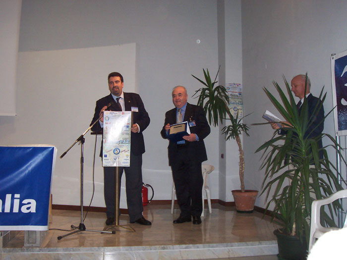 100_8216 .jpg